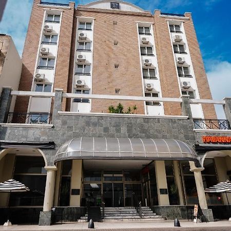 San Nicolas Plaza 산니콜라스데로스아로요스 외부 사진