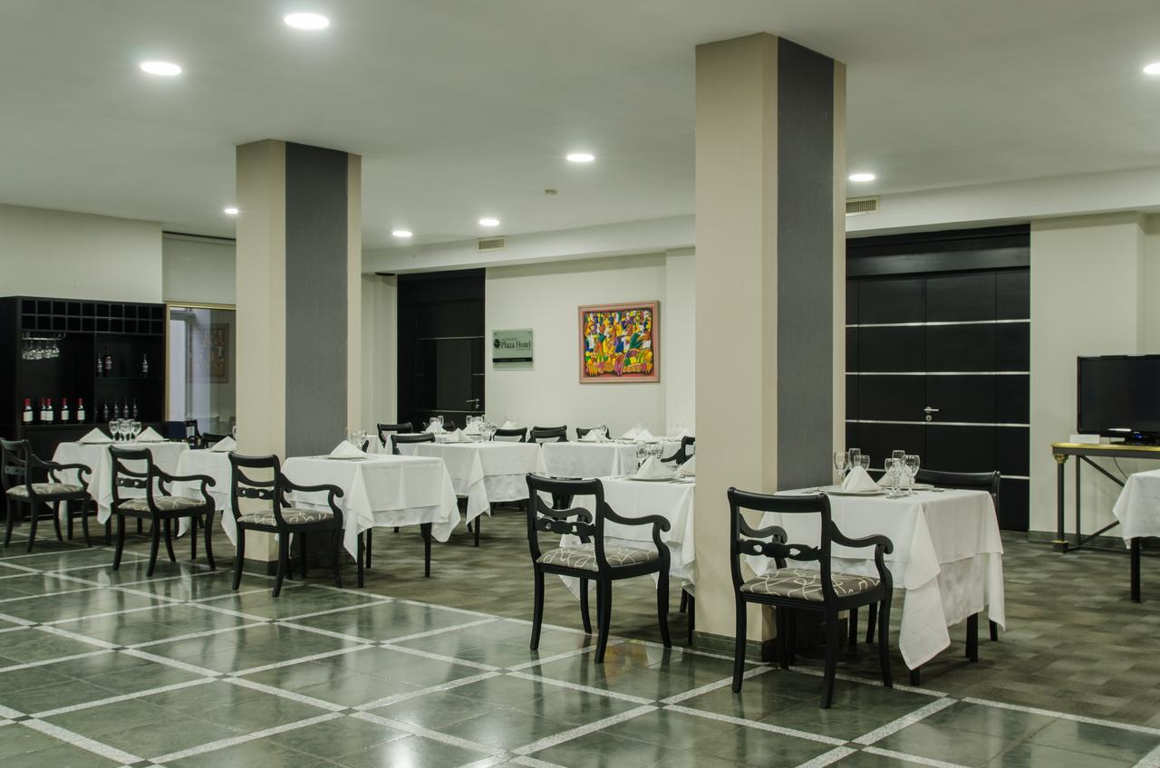 San Nicolas Plaza 산니콜라스데로스아로요스 외부 사진